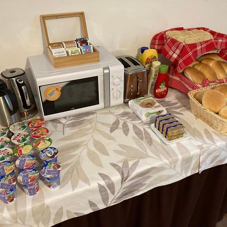 Szabolcs Vezer Panzio Bed & Breakfast Ngoại thất bức ảnh
